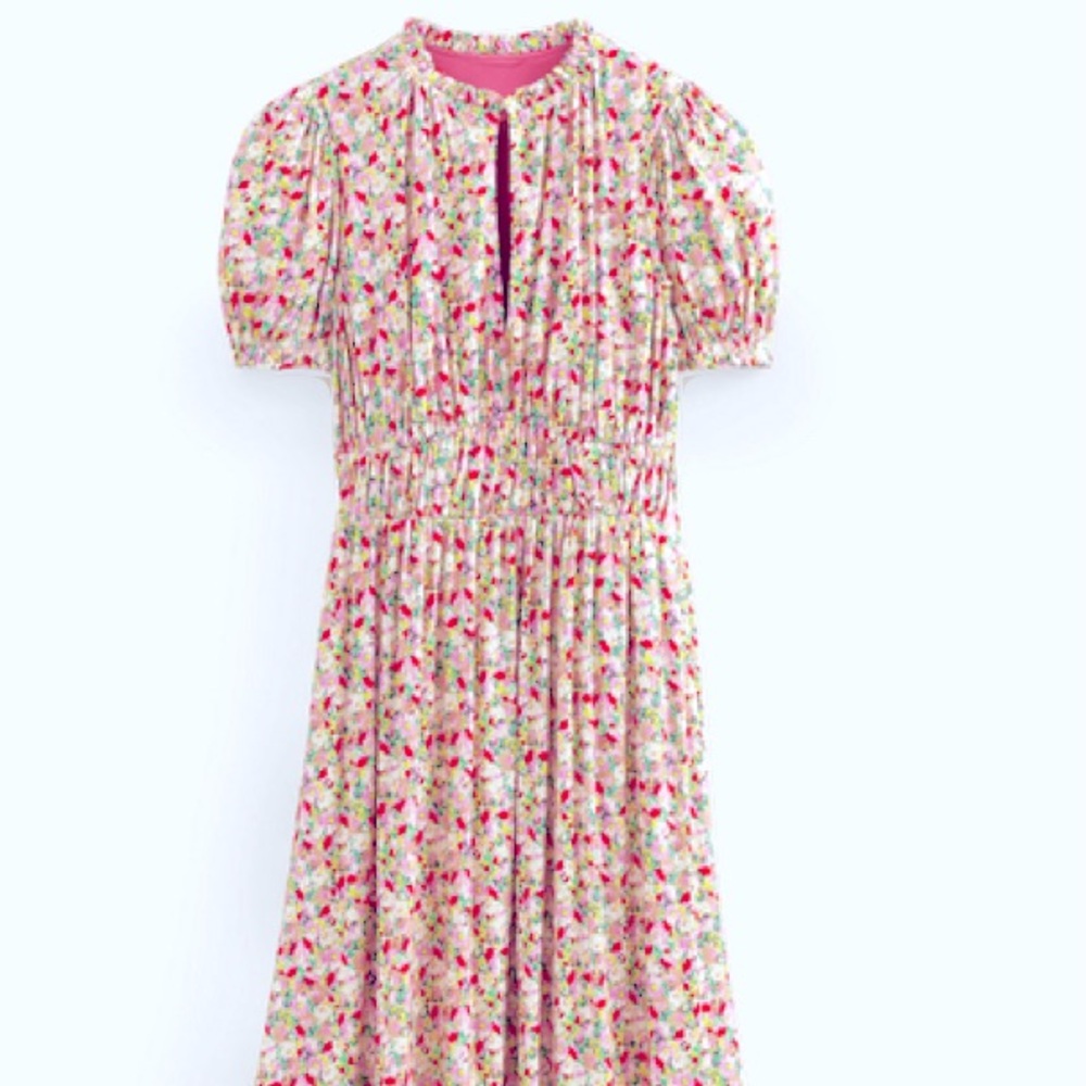 Boden Maxi Dress. Floral Print. Polyester. Never worn. NWT